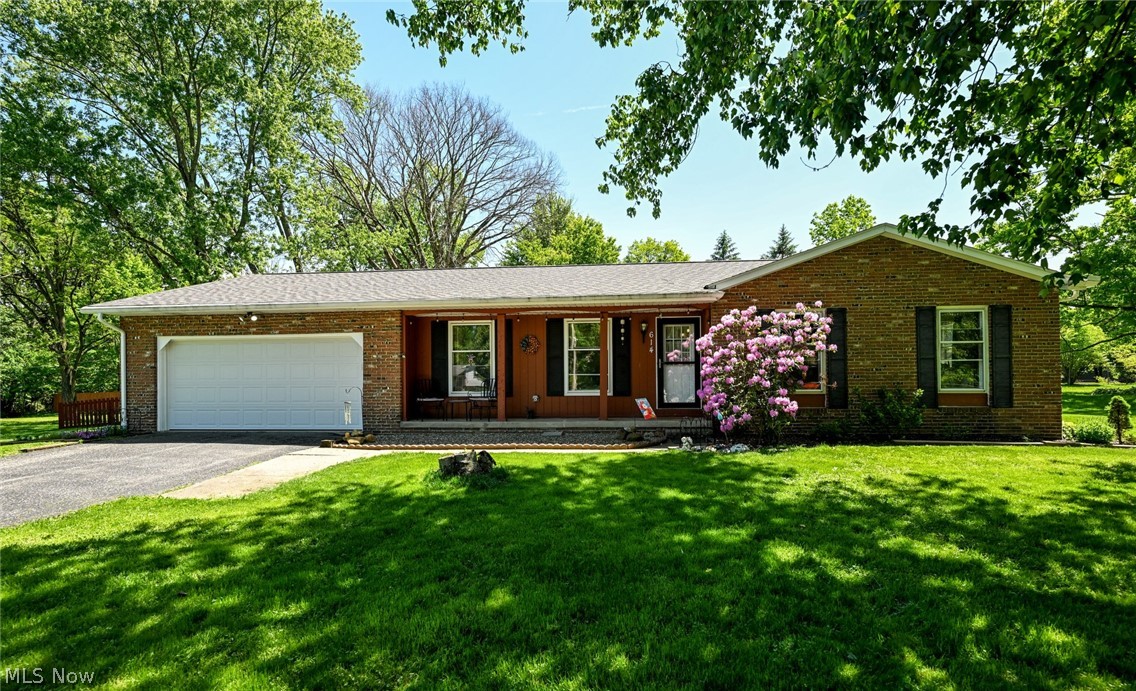 614 N Hidden Valley Road Cuyahoga Falls OH 44223