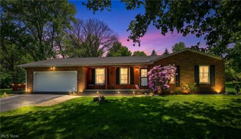 614 N Hidden Valley Road Cuyahoga Falls OH 44223