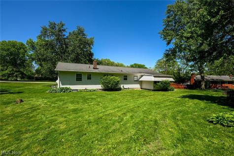 614 N Hidden Valley Road Cuyahoga Falls OH 44223