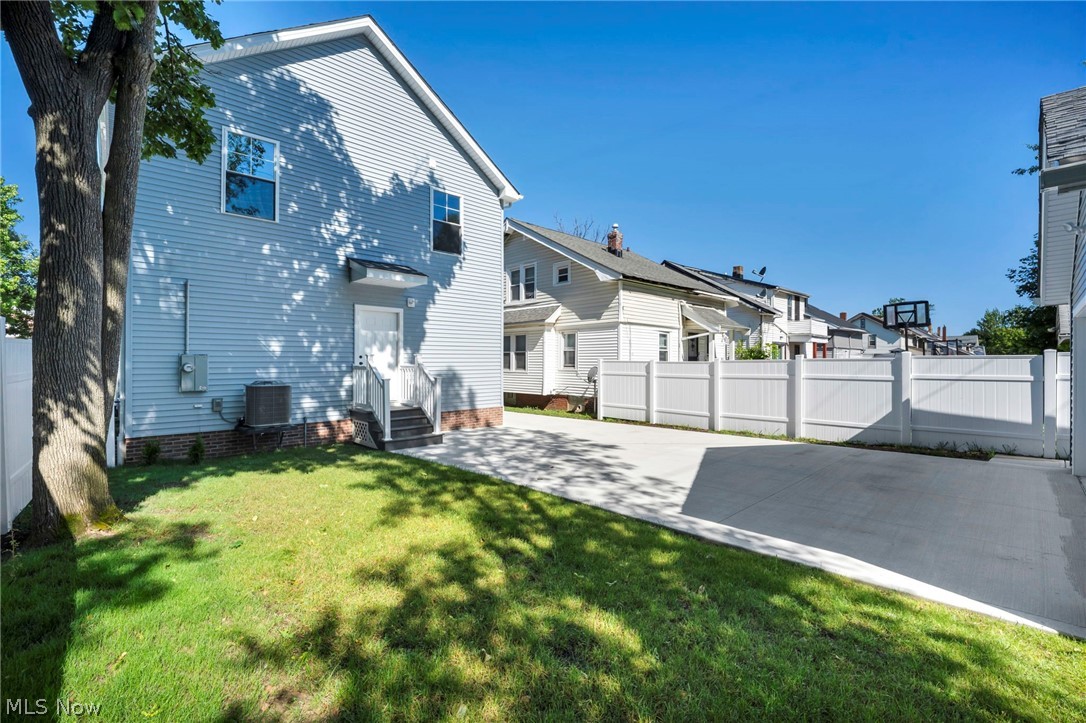 3607 Pennington Road Shaker Heights OH 44120