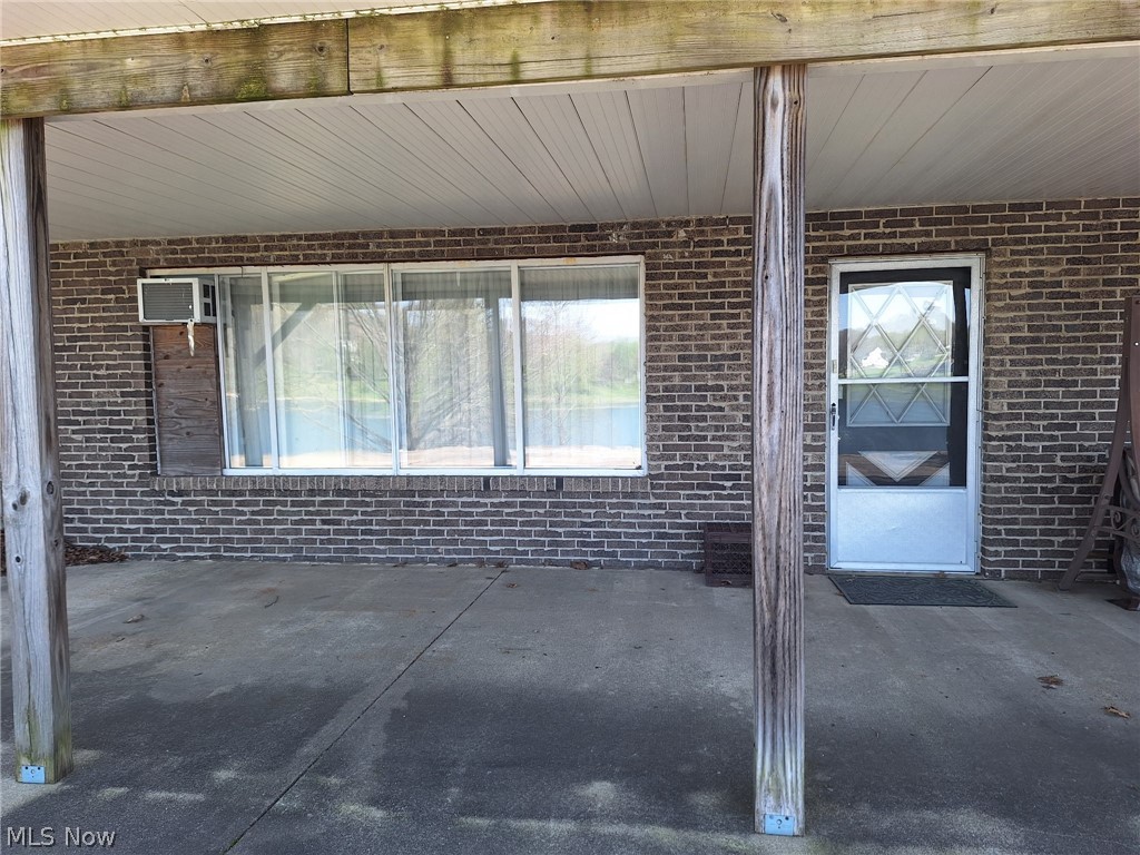47813 Tomahawk Drive Negley OH 44441