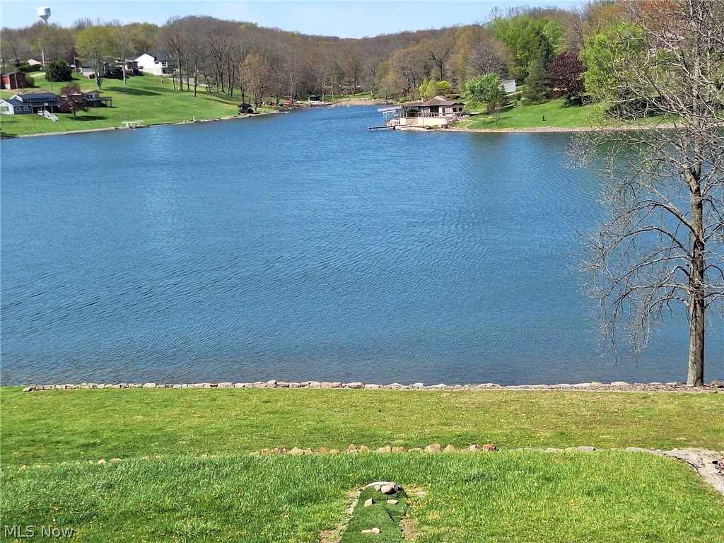 47813 Tomahawk Drive Negley OH 44441