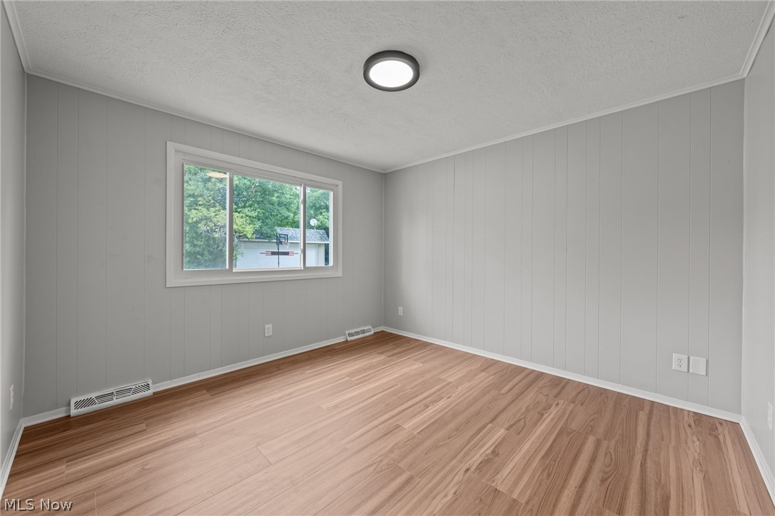 3601 Tullamore Road University Heights OH 44118