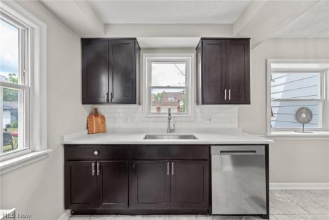 3601 Tullamore Road University Heights OH 44118