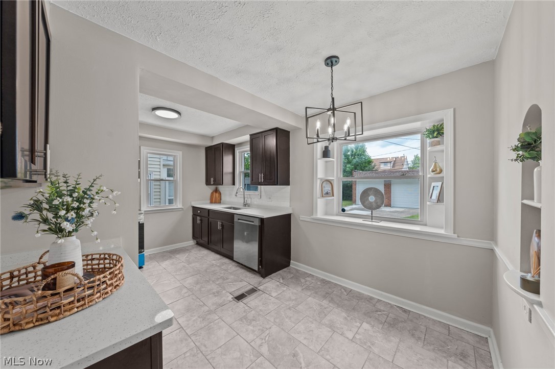3601 Tullamore Road University Heights OH 44118