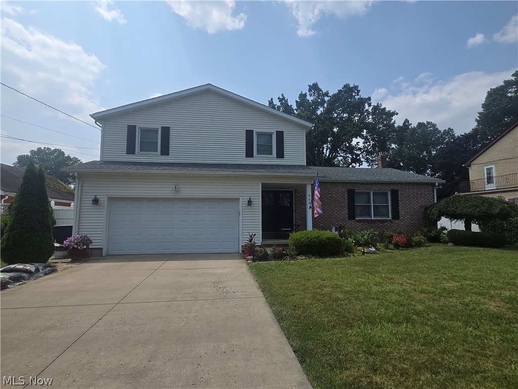 909 NE Willard Avenue NE Warren OH 44483