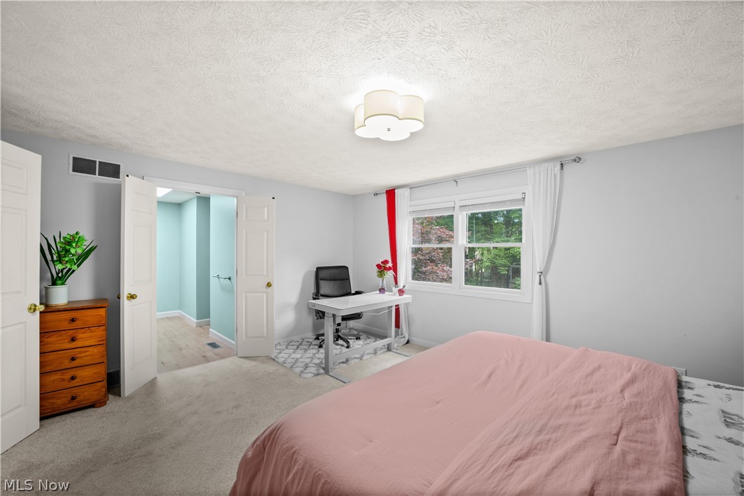 34404 Bramble Lane Solon OH 44139