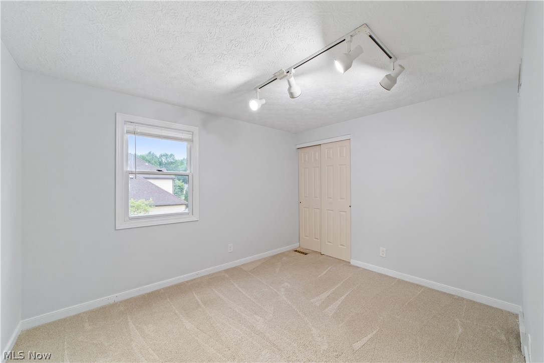 34404 Bramble Lane Solon OH 44139