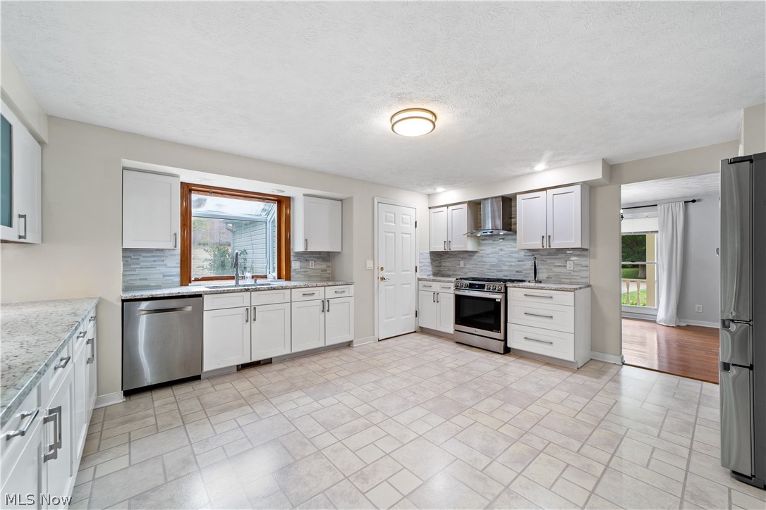 34404 Bramble Lane Solon OH 44139