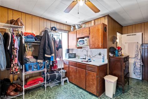 1517 Hammond Avenue SW Canton OH 44706