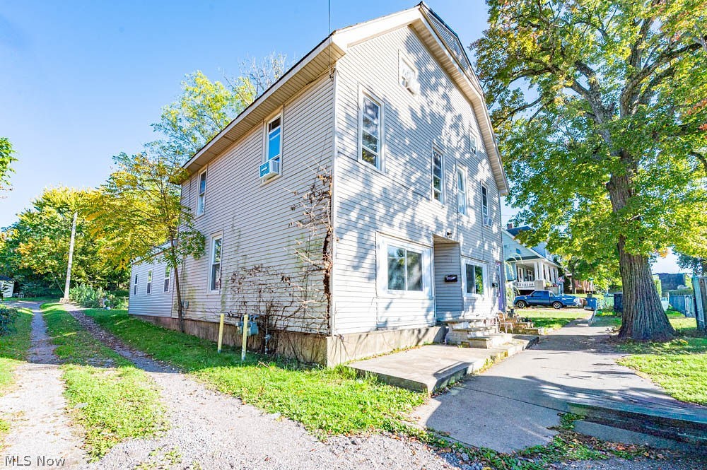 542 N Ellsworth Avenue Salem OH 44460