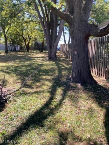 5721 Flowerdale Avenue Cleveland OH 44144