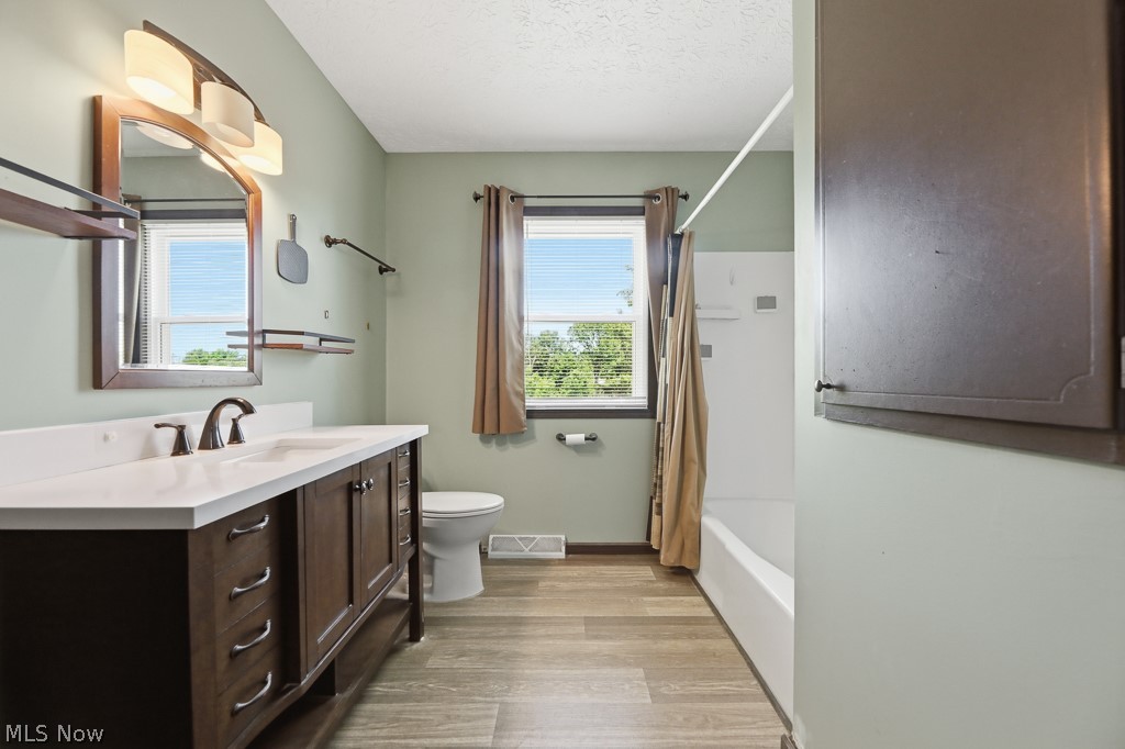 10960 Easton Street NE Alliance OH 44601