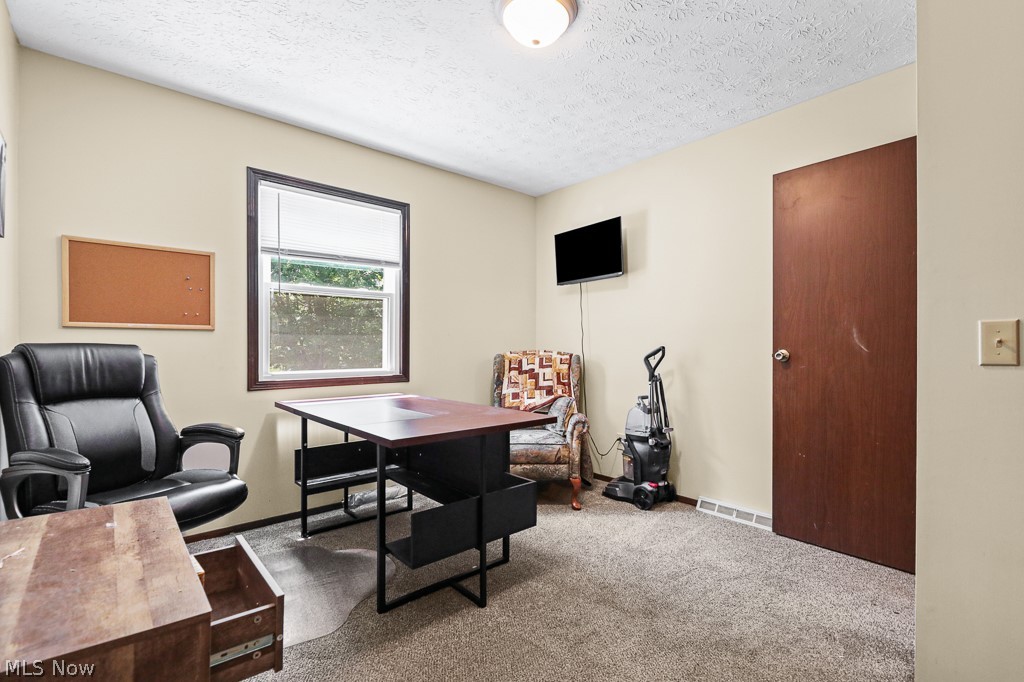 10960 Easton Street NE Alliance OH 44601
