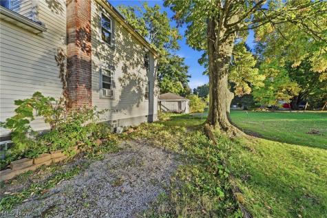 429 Lake Shore Boulevard Painesville OH 44077