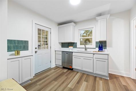1724 2nd Street Cuyahoga Falls OH 44221