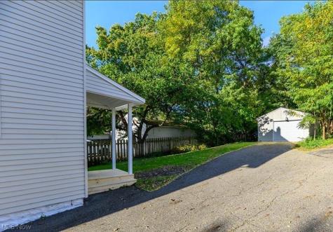 1724 2nd Street Cuyahoga Falls OH 44221