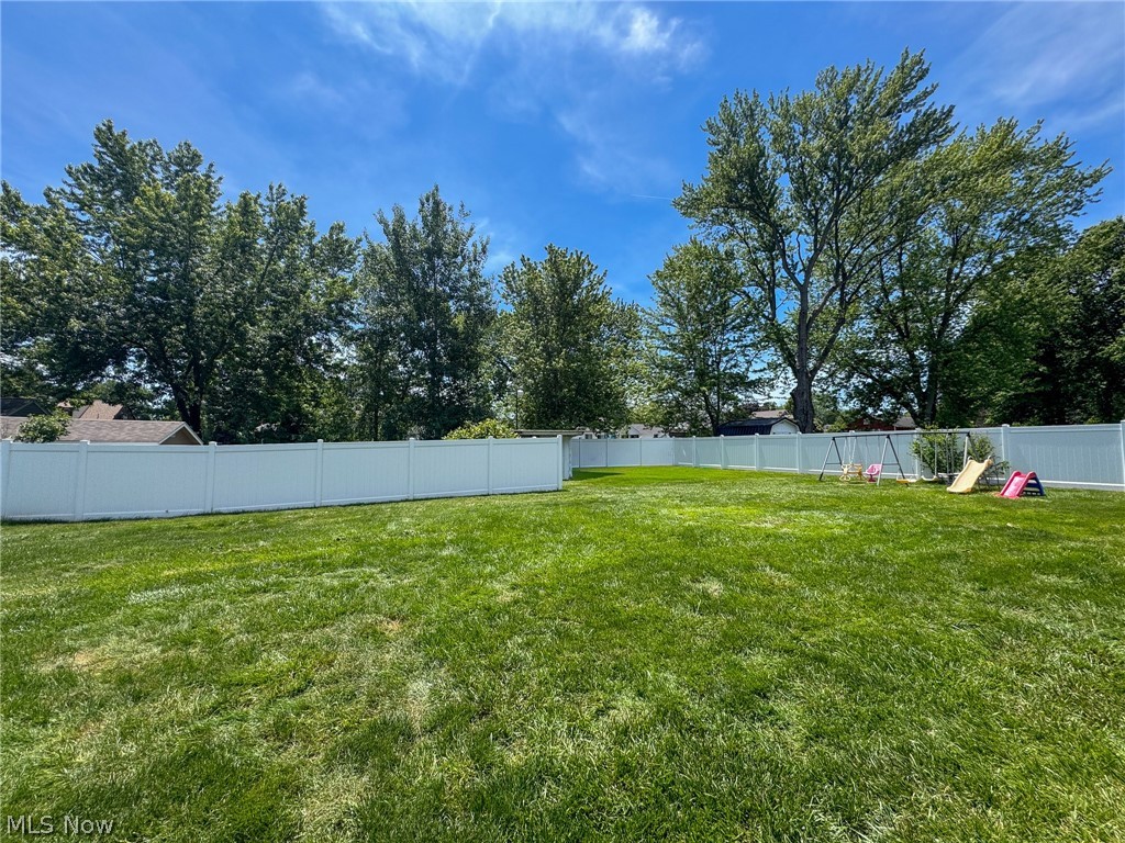 421 Wildwood Drive Youngstown OH 44512