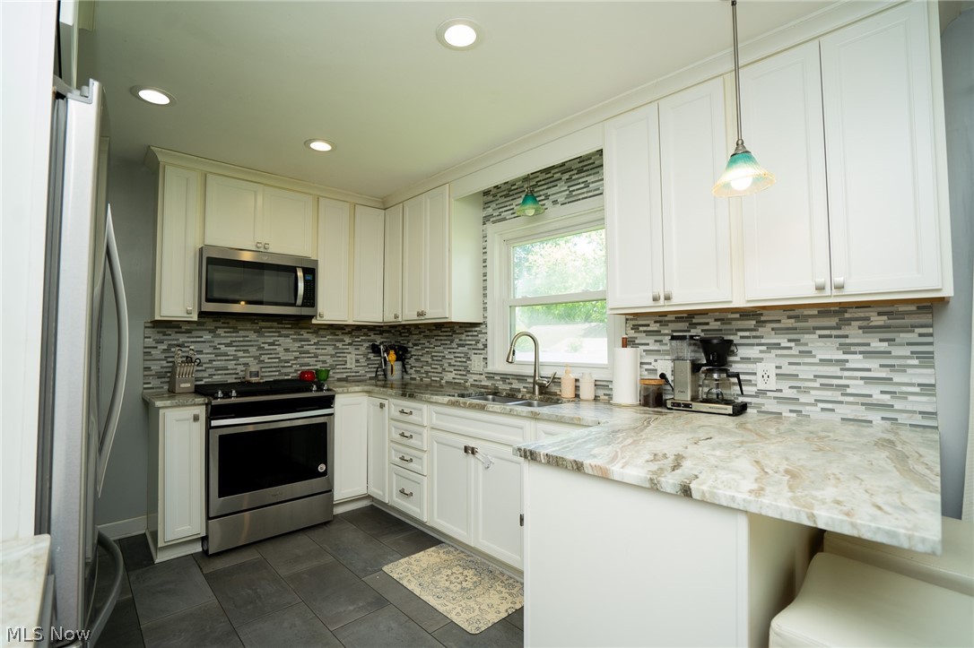 421 Wildwood Drive Youngstown OH 44512