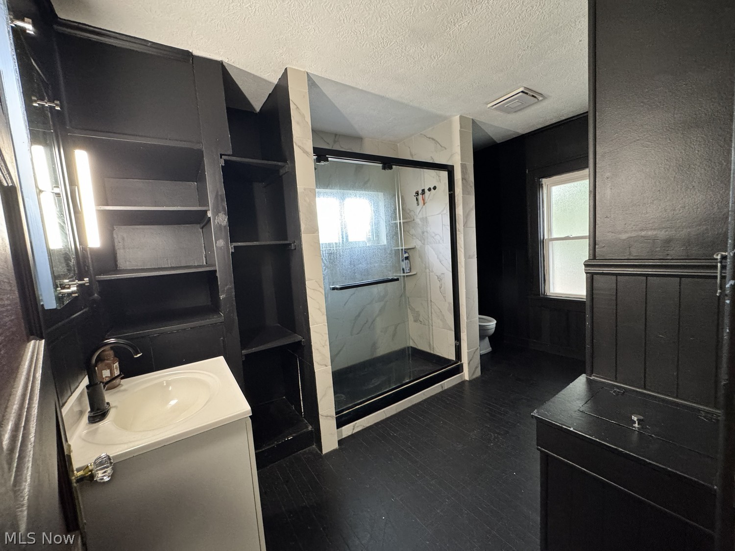 851 E High Avenue New Philadelphia OH 44663
