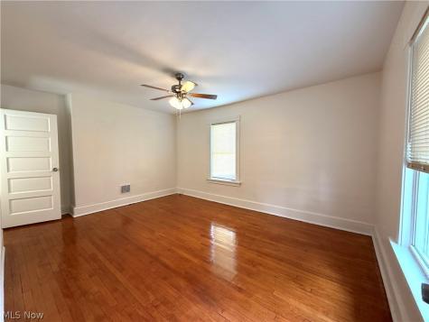 417 Steel Street Youngstown OH 44509
