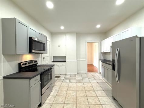 417 Steel Street Youngstown OH 44509