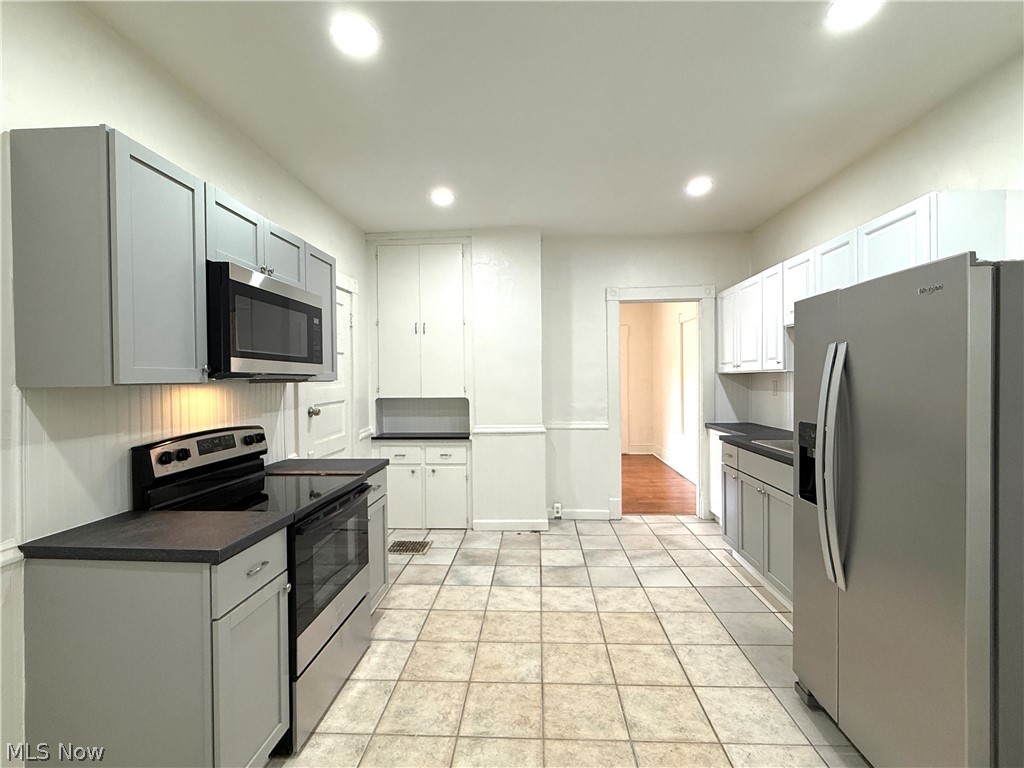 417 Steel Street Youngstown OH 44509