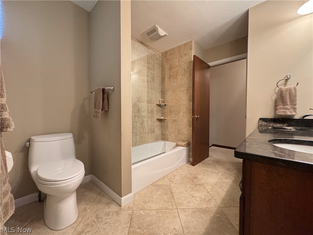 16790 W River Road Columbia Station OH 44028