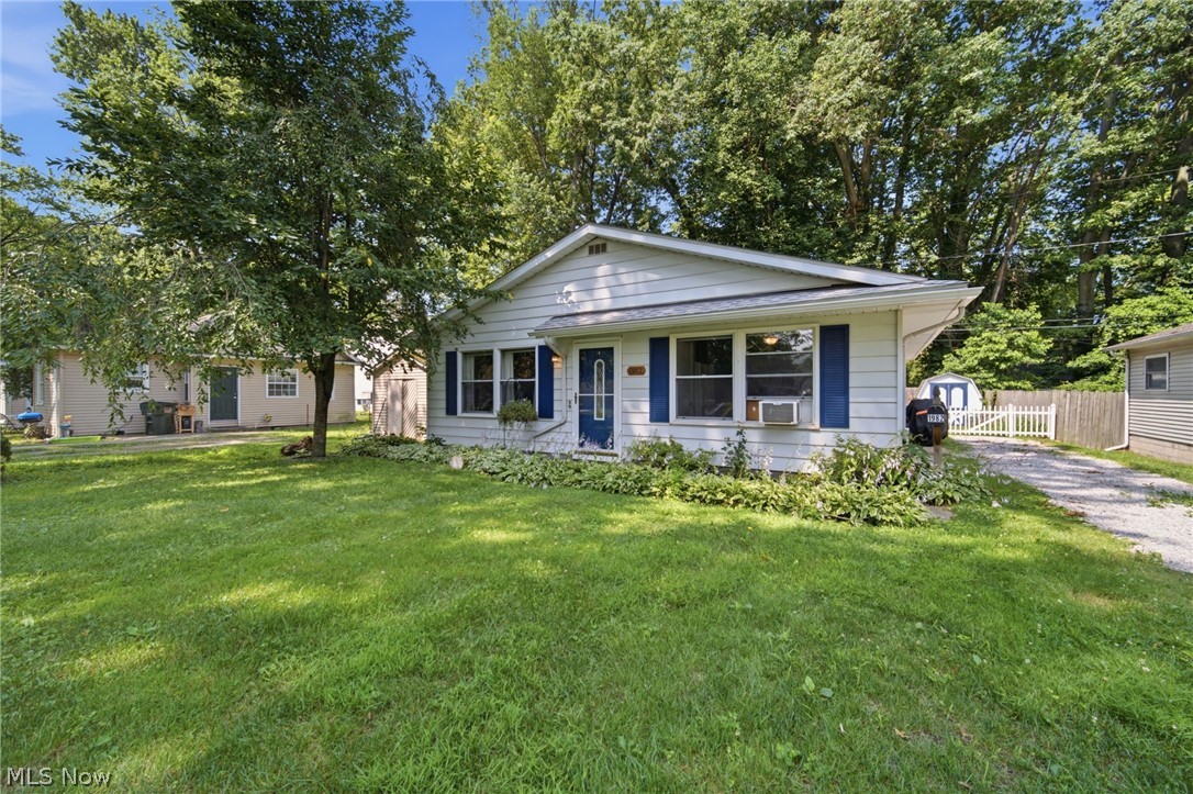 1982 Aberdeen Road Madison OH 44057