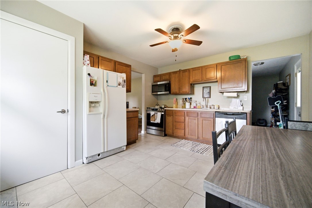 1982 Aberdeen Road Madison OH 44057