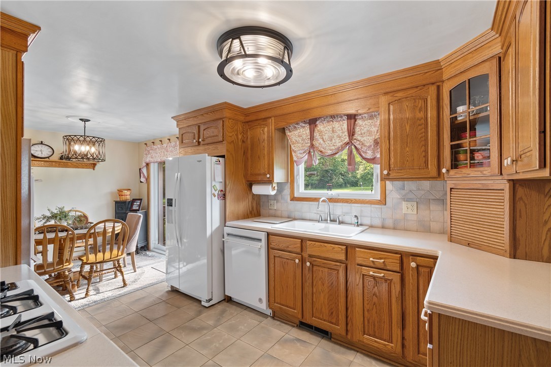 1461 Deermont Avenue SW Massillon OH 44647