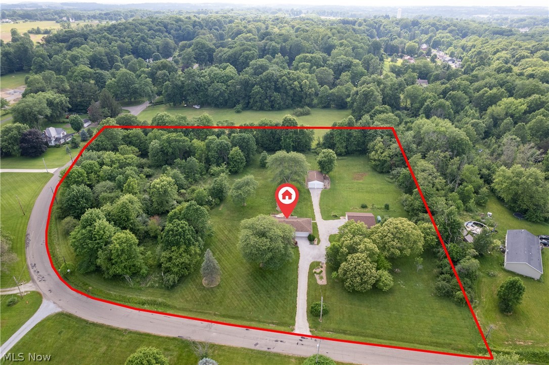 1461 Deermont Avenue SW Massillon OH 44647