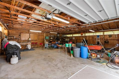 1461 Deermont Avenue SW Massillon OH 44647