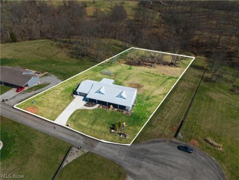 109 Clare Kennedy Drive Marietta OH 45750