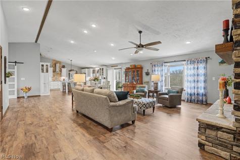 109 Clare Kennedy Drive Marietta OH 45750