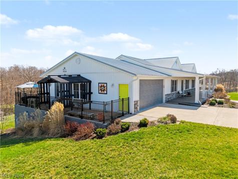 109 Clare Kennedy Drive Marietta OH 45750