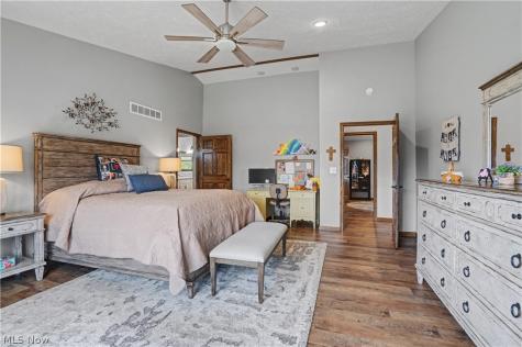 109 Clare Kennedy Drive Marietta OH 45750