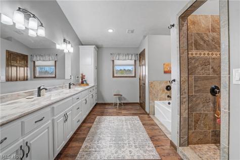 109 Clare Kennedy Drive Marietta OH 45750