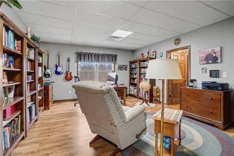 109 Clare Kennedy Drive Marietta OH 45750