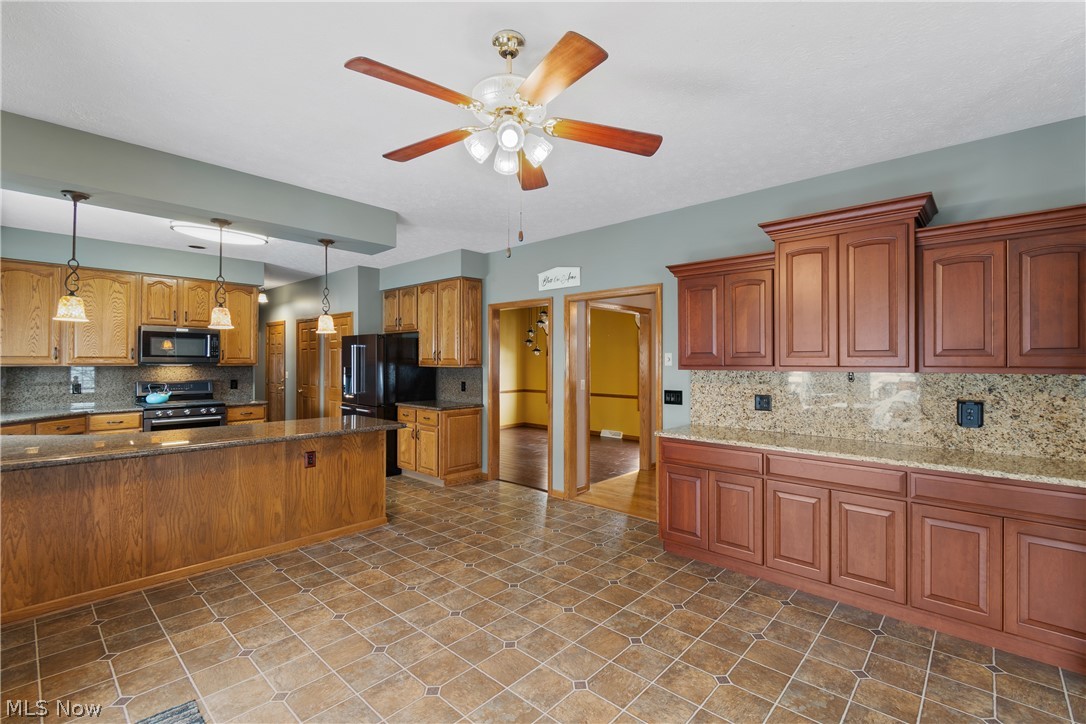 3885 Mount Vernon Boulevard Barberton OH 44203