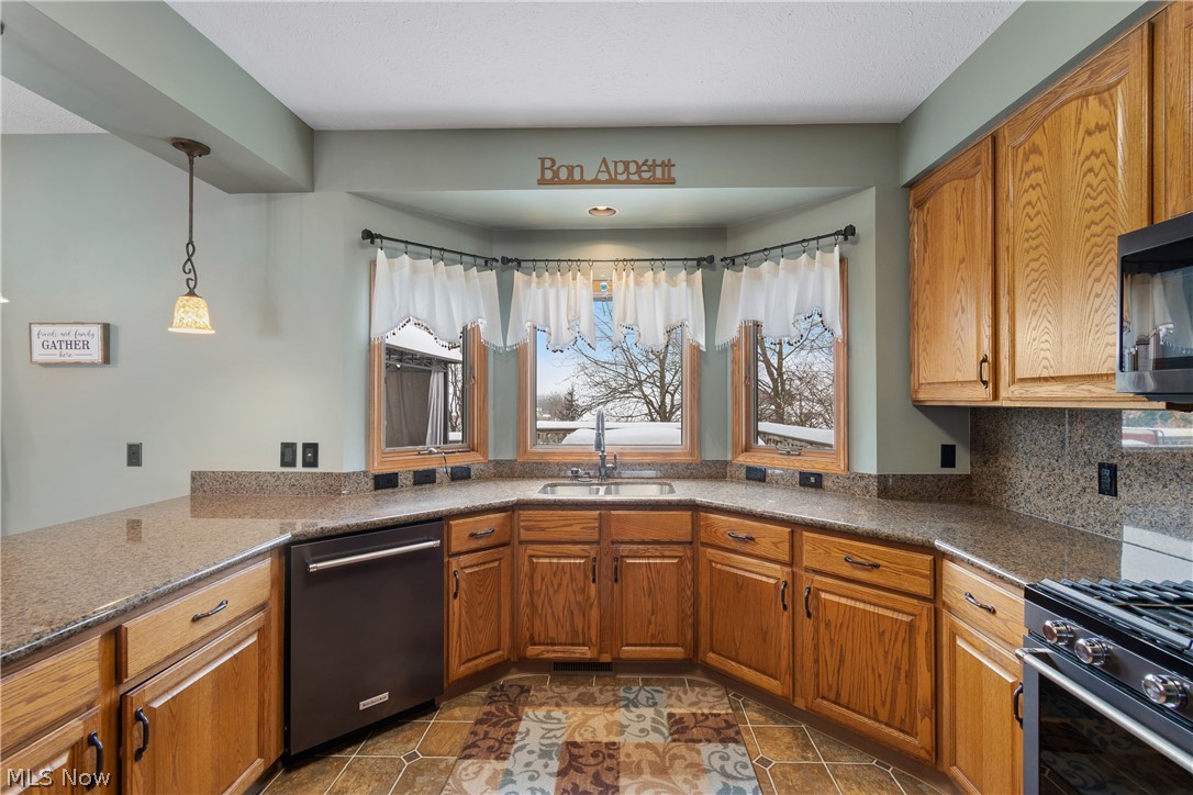 3885 Mount Vernon Boulevard Barberton OH 44203