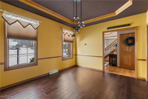 3885 Mount Vernon Boulevard Barberton OH 44203