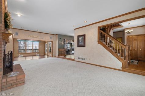 3885 Mount Vernon Boulevard Barberton OH 44203