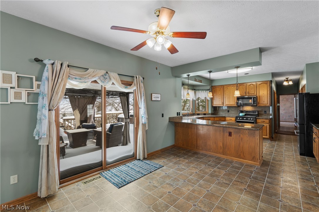 3885 Mount Vernon Boulevard Barberton OH 44203