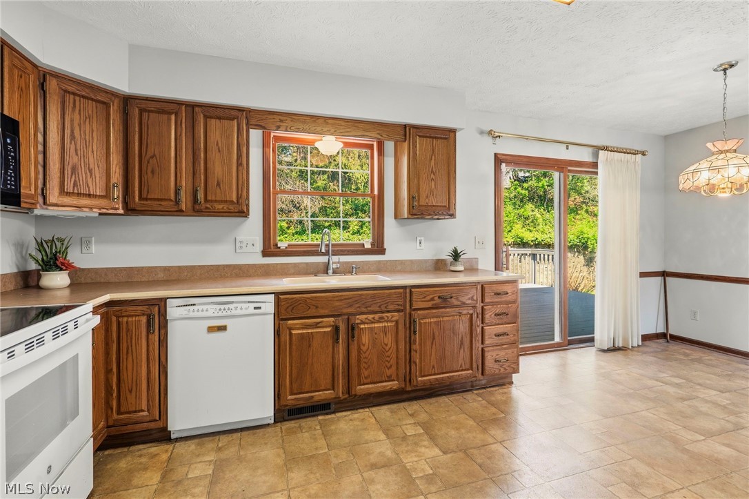 5347 Ashby Street NW Canton OH 44708