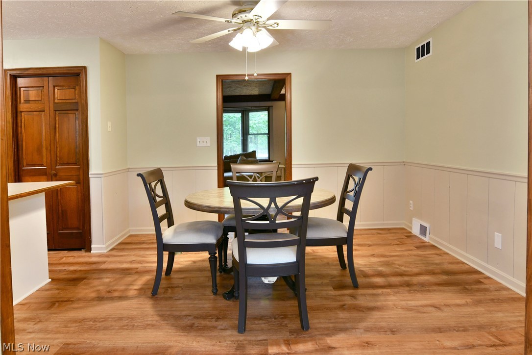 1097 Center Street E Warren OH 44481