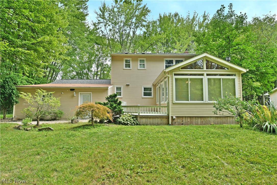 1097 Center Street E Warren OH 44481