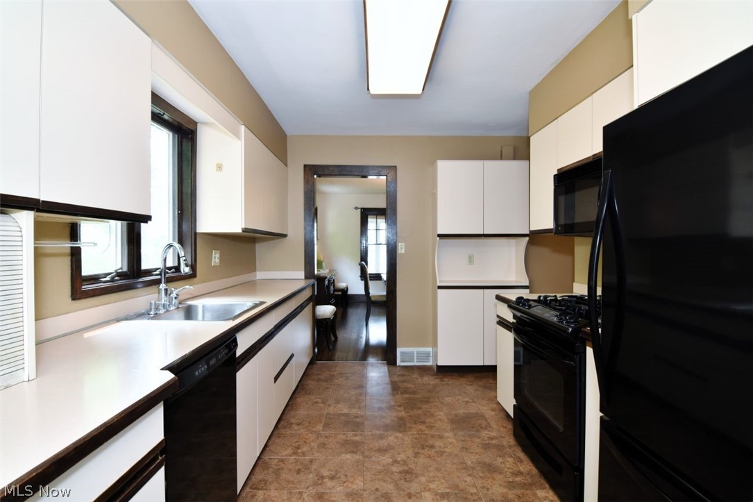 1255 Quilliams Road Cleveland Heights OH 44121