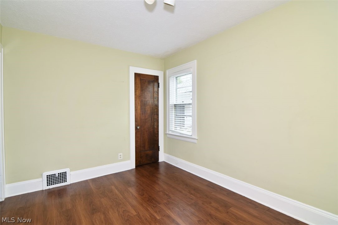 1255 Quilliams Road Cleveland Heights OH 44121