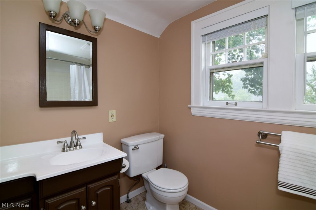 1255 Quilliams Road Cleveland Heights OH 44121